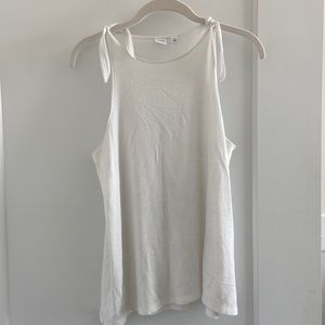 GAP TIE STRAP TANK TOP